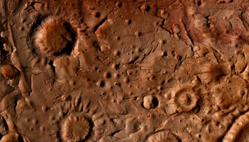 кратеры поверхность планеты