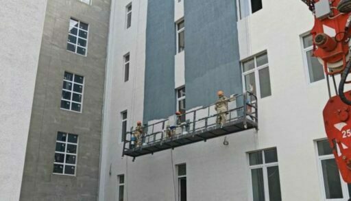 До конца года в Тюменской области построят 10 соцобъектов