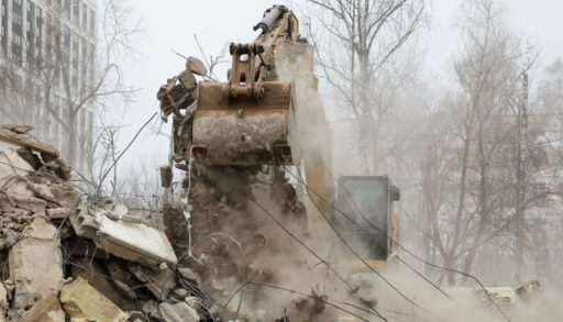 "Взрыв" на тюменской Лесобазе: власти рассказали, что произошло на самом деле