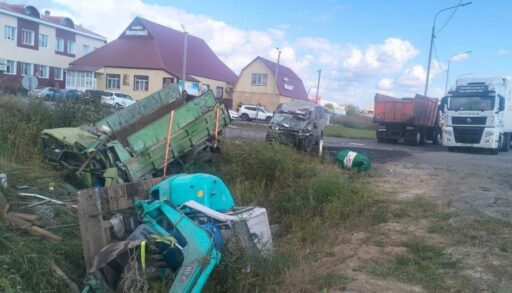 На трассе в Абатском районе в ДТП погиб дальнобойщик из Приморского края