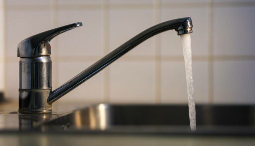 Каждый второй тюменец постоянно боится, что дома не выключил электроприбор или воду