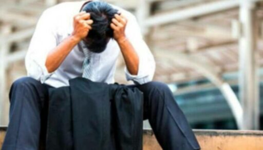 Почти 400 человек сократят в Тюменской области