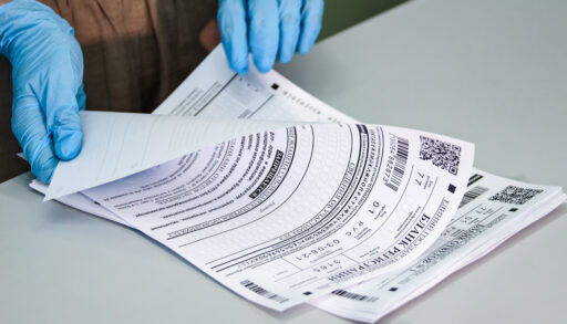 Лишь 19 % детей мигрантов сумели поступить в российские школы