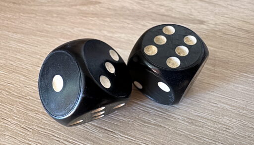 Шестилетняя вера в счастливую комбинацию принесла женщине 12,5 млн рублей