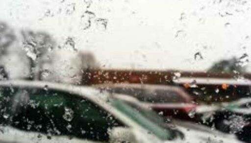 В четверг в Тюмени потеплеет, а снег сменится дождем