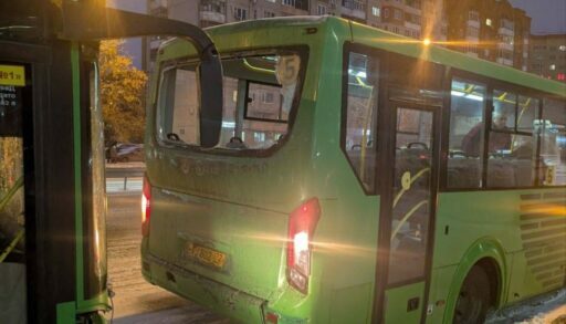 В Тюмени столкнулись два пассажирских автобуса