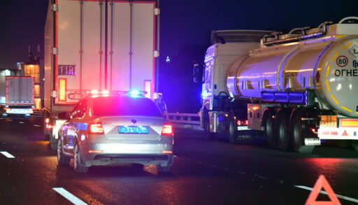 На трассе Тюмень - Омск перекрыто движение
