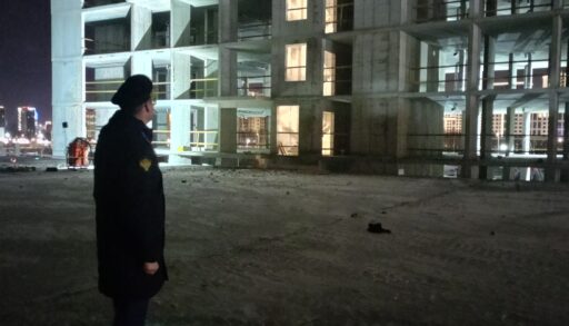 Ночью на стройплощадке тюменского ЖК погиб рабочий