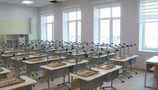 Второй день у тюменских школьников отменяются занятия из-за морозов