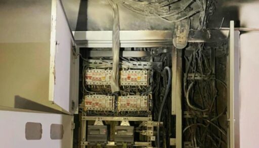 В Тюмени из многоэтажки пожарные спасли 12 человек