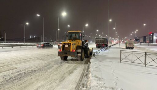 За сутки с улиц Тюмени вывезли более 9 тыс. кубометров снега