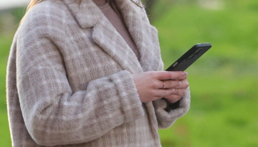 Россиян предупредили о штрафах за сомнительные переводы на банковские карты