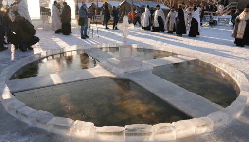 В Крещенских купаниях приняли участие более 23,5 тысяч тюменцев