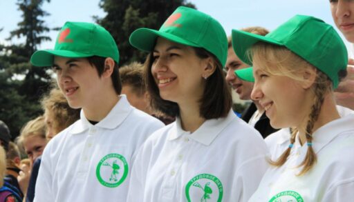 В этом году "Отряды мэра" примут более 5 тысяч подростков