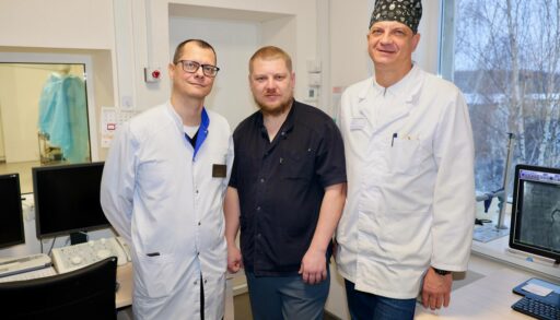 Тюменские врачи спасли женщину с огромной язвой желудка