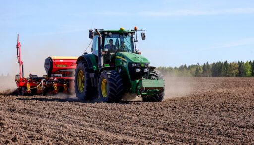 В Тюменской области 90% техники уже готово к посевной