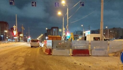 В Тюмени участок ул. Пермякова перекрыт для транспорта до следующей недели