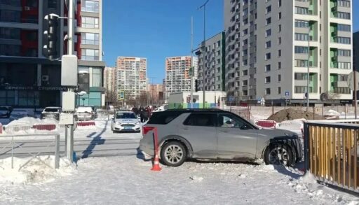 В Тюмени водитель "Форда" сбил на тротуаре 9-летнего мальчика