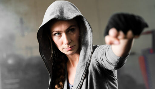 женщина насилие