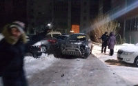 Пьяный девятиклассник из Тюмени побил на маминой машине шесть авто и патрульный «Форд»