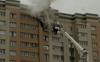 Серьезный пожар в тюменской Зареке: квартира на 15 этаже загорелась из-за обычного масла