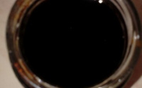 В Тюмени на Пермякова из крана течет черная вода 