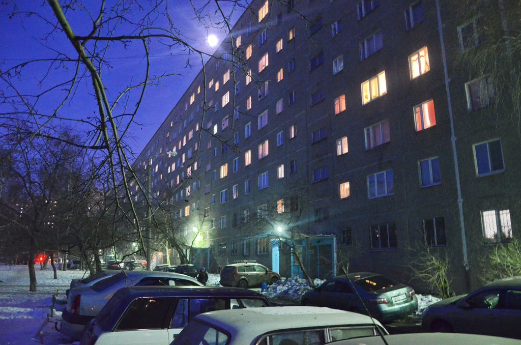 Убийство студентки музыкального училища в Екатеринбурге на Металлургов. Фото: Дмитрий Шевалдин