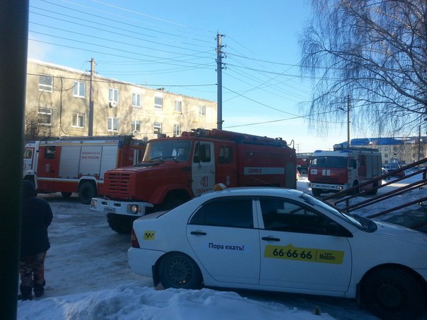В поселке Новотуринский произошел крупный пожар - 16 марта 2016 года