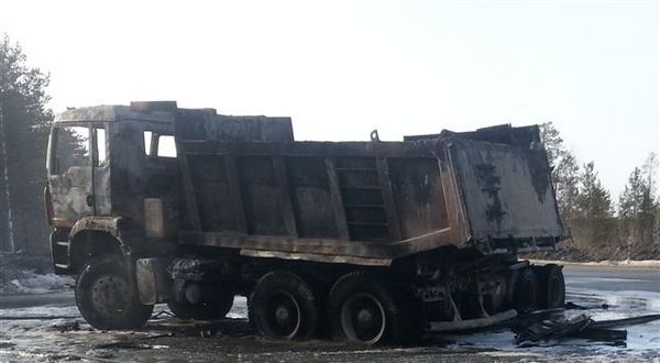 ДТП на трассе Сургут-Лянтор, водитель сгорел заживо - 5 апреля 2016
