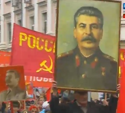 парад Победы в Тюмени - 9 мая 2015