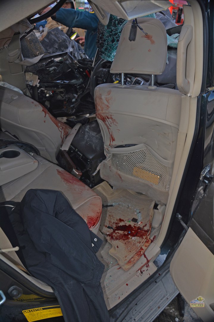 ДТп с внедорожником и автокраном в Нижневартовске. В ДТП погиб водитель 
