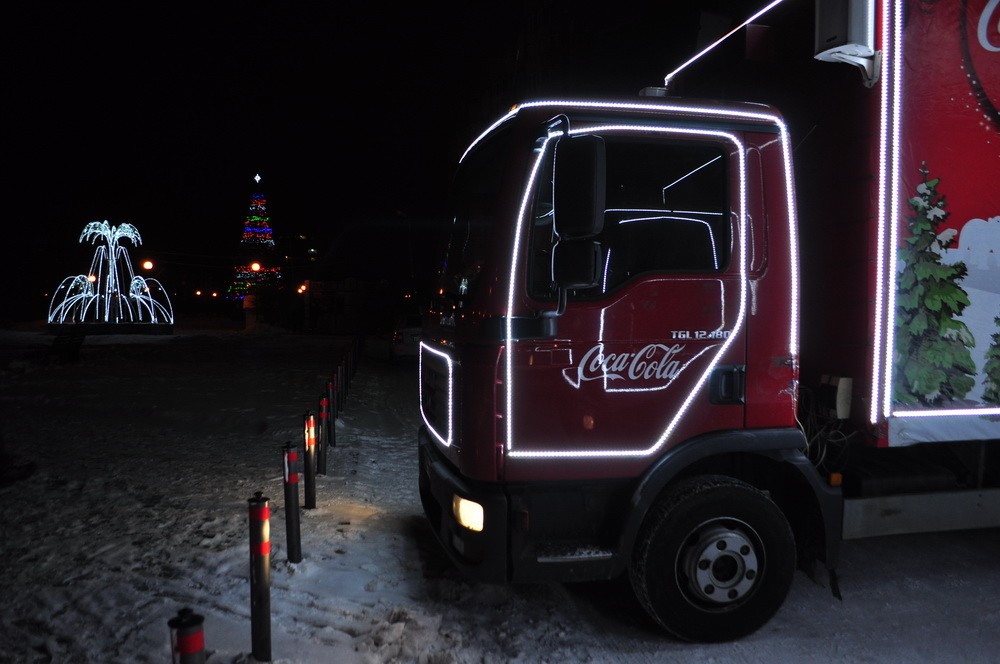 В Тюмени проедет рождественский караван от Coca-Cola - 22 декабря 2015 года