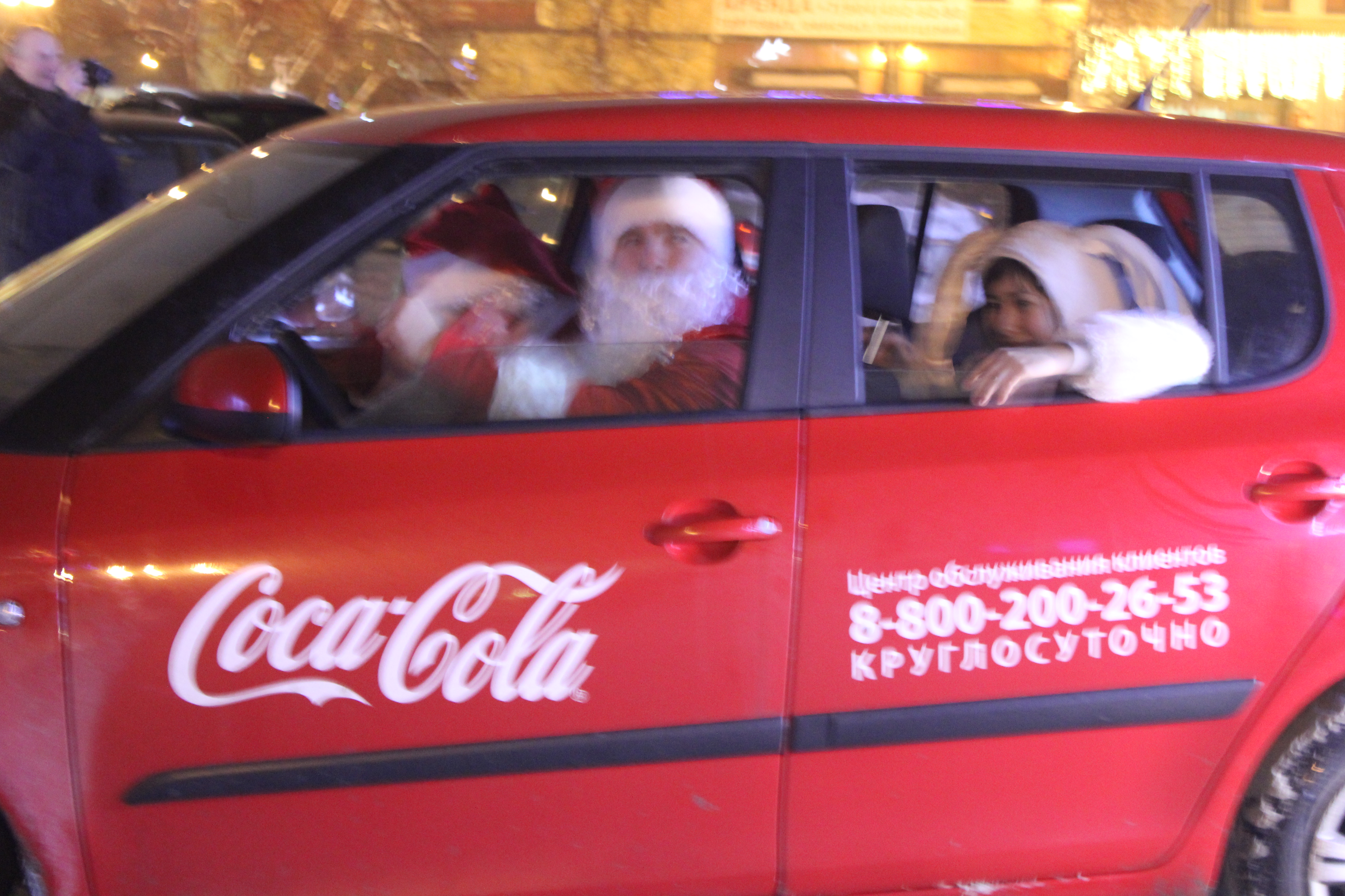 Рождественский караван Coca-Cola в Тюмени - 23 декабря 2015 года