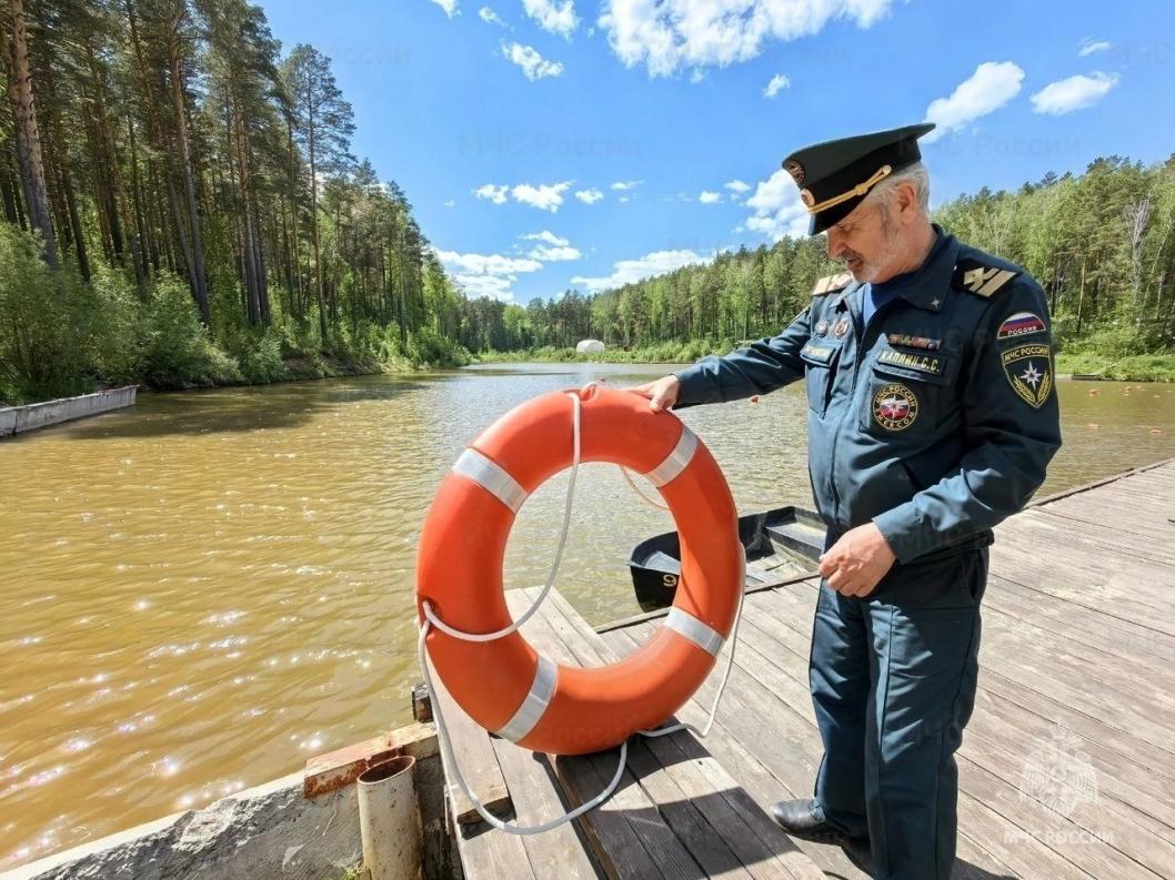 Инспекторы Центра ГИМС проверяют тюменские пляжи | Наша Газета