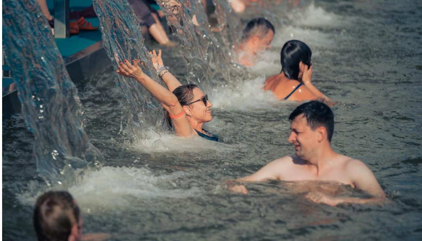 Под Тюменью открылся самый крупный бассейн в России с минеральной водой