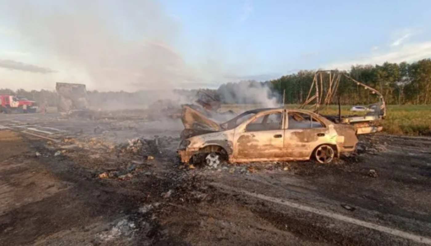 На трассе Тюмень — Омск в ДТП погибли два дальнобойщика