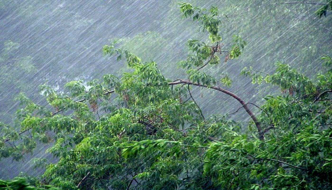 Сегодня на Тюменскую область вновь обрушатся дожди и грозы