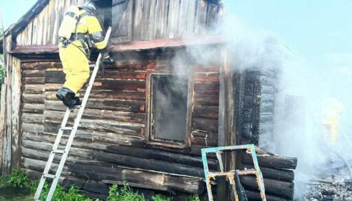 На пожаре в тюменском селе погиб мужчина