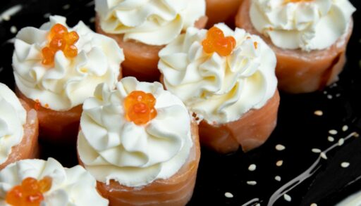 Роллы с сыром филадельфия