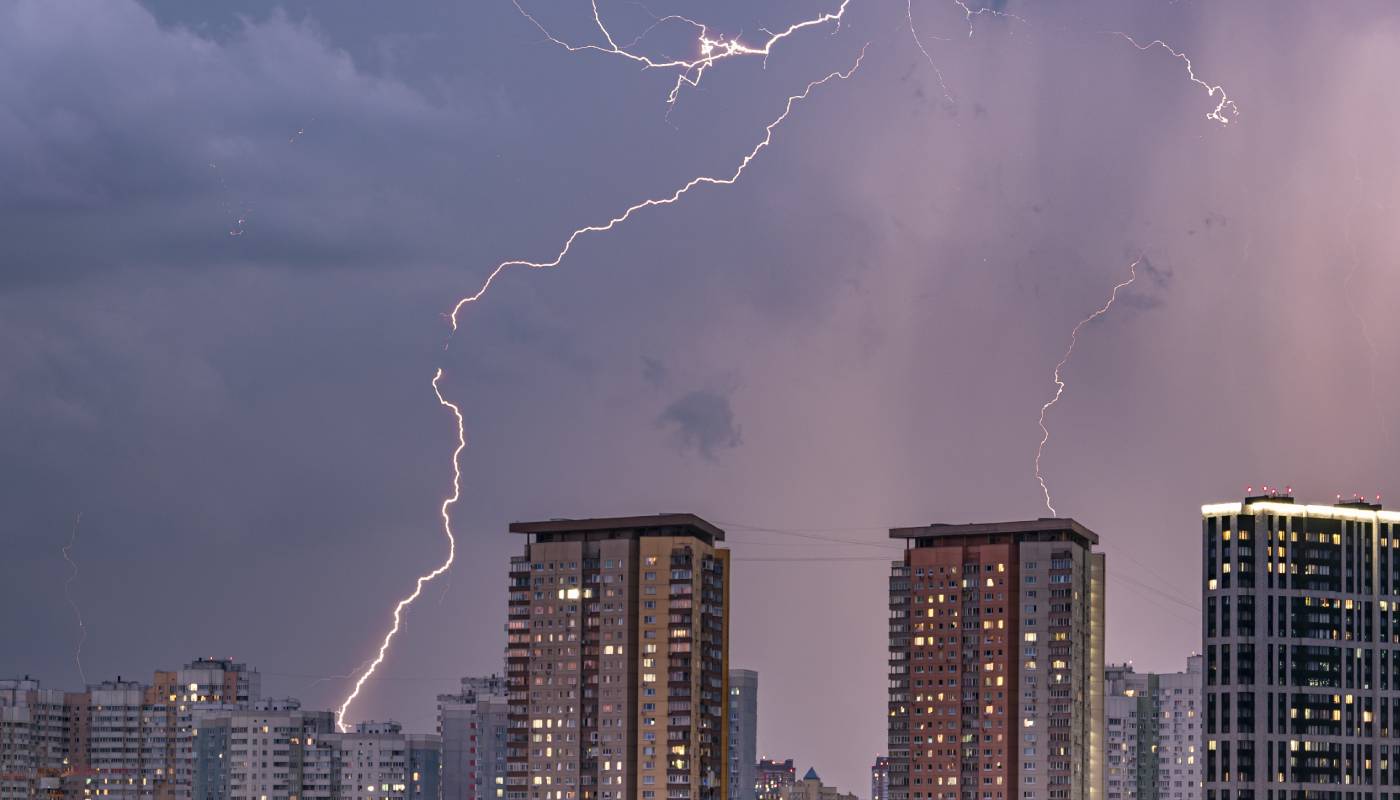 Готовьте зонты: в Тюмени ожидается дождь с грозой