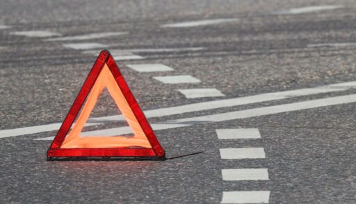 На трех участках трассы Тюмень - Омск ограничено движение