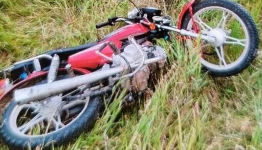 В тюменской деревне трое подростков на мопеде улетели в кювет