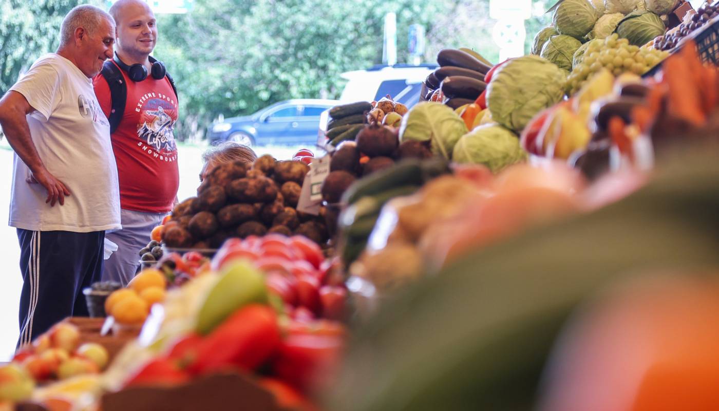 В Тюмени закрыли пять точек незаконной уличной торговли