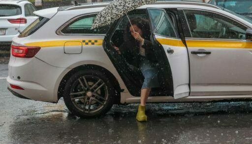 На Тюменскую область обрушатся грозы и град