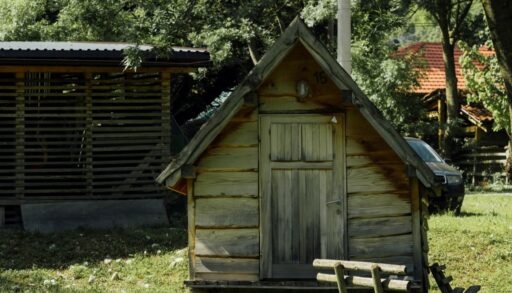 Дачный домик на участке