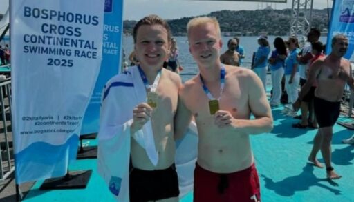 Тюменец переплыл Босфор на соревнованиях в Турции