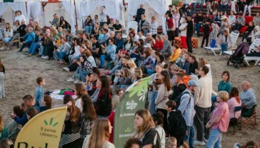 Первый городской пляж Тюмени за лето посетили 30 тысяч гостей