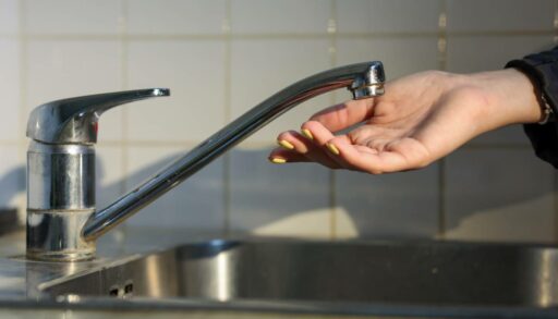 В Тюмени на десять дней отключат воду в 24-х домах