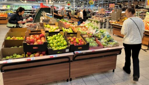 В августе в Тюменской области продукты подешевели на 1,55%