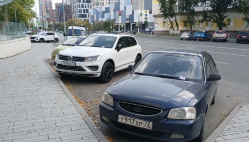 За неделю более 1300 тюменцев не оплатили парковку